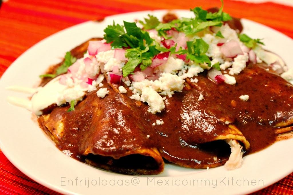Guide On How To Cook Mexico’s Famous Enfrijoladas