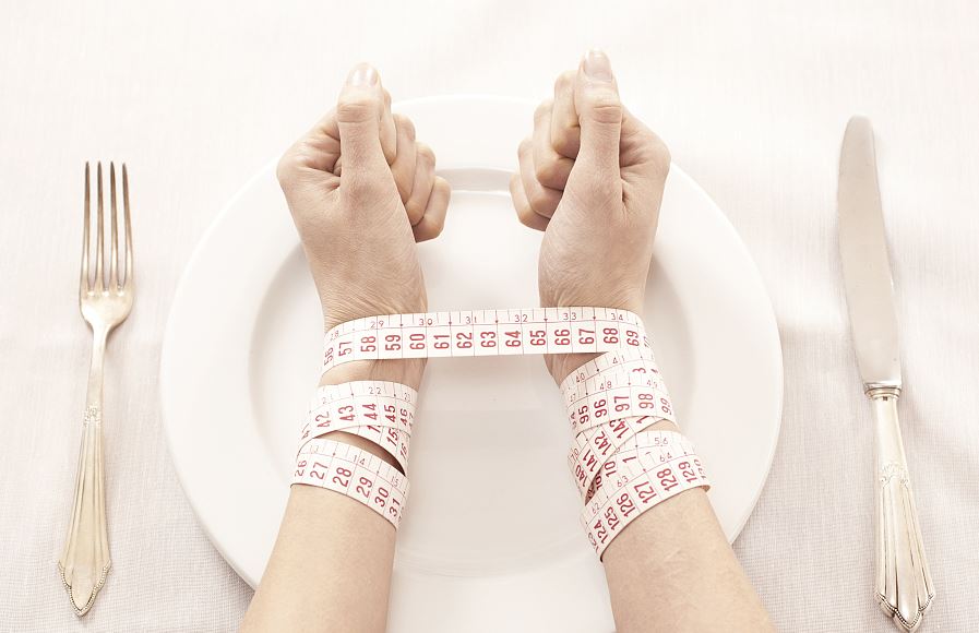 Fighting an Eating Disorder 5 Reasons You Need Rehab