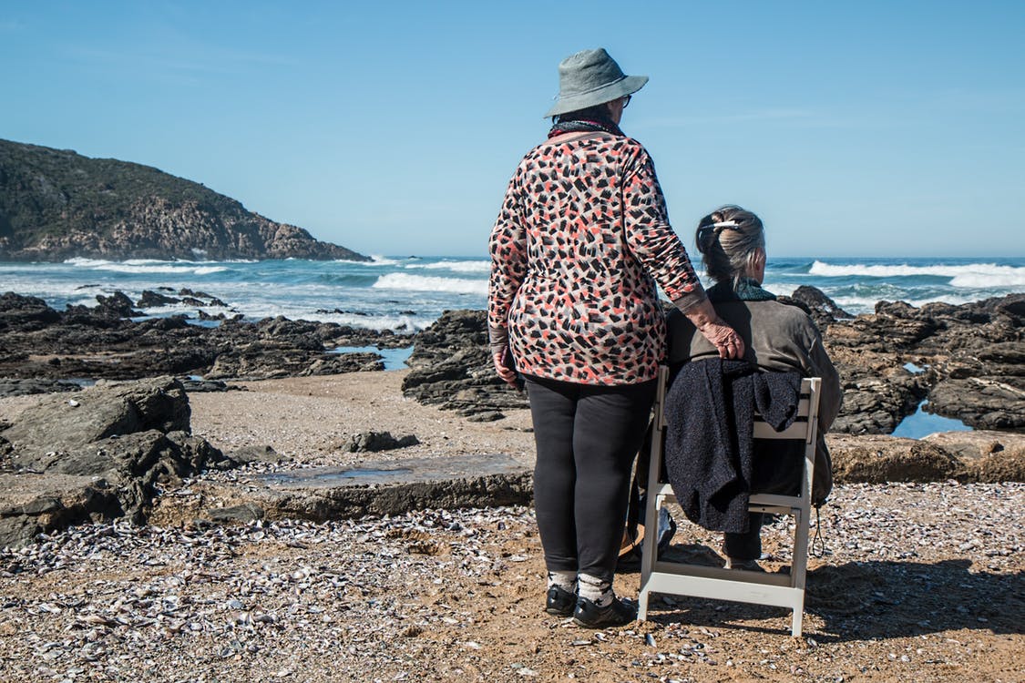 4 Hard Decisions You Face When Caring for Your Elderly Loved One