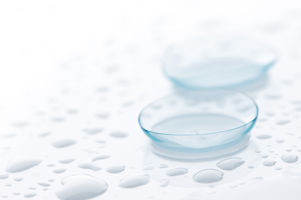 Pros and Cons of Contact Lenses: What You Should Know