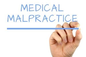 medical malpractice 300x200 - Adding Injury to Injury: When Malpractice Results in Further Injury, You Need to Know Who to Talk To
