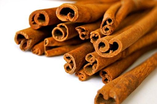 5 Amazing Health Benefits of Cinnamon in Your Daily Life