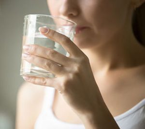 woman-drinking-water